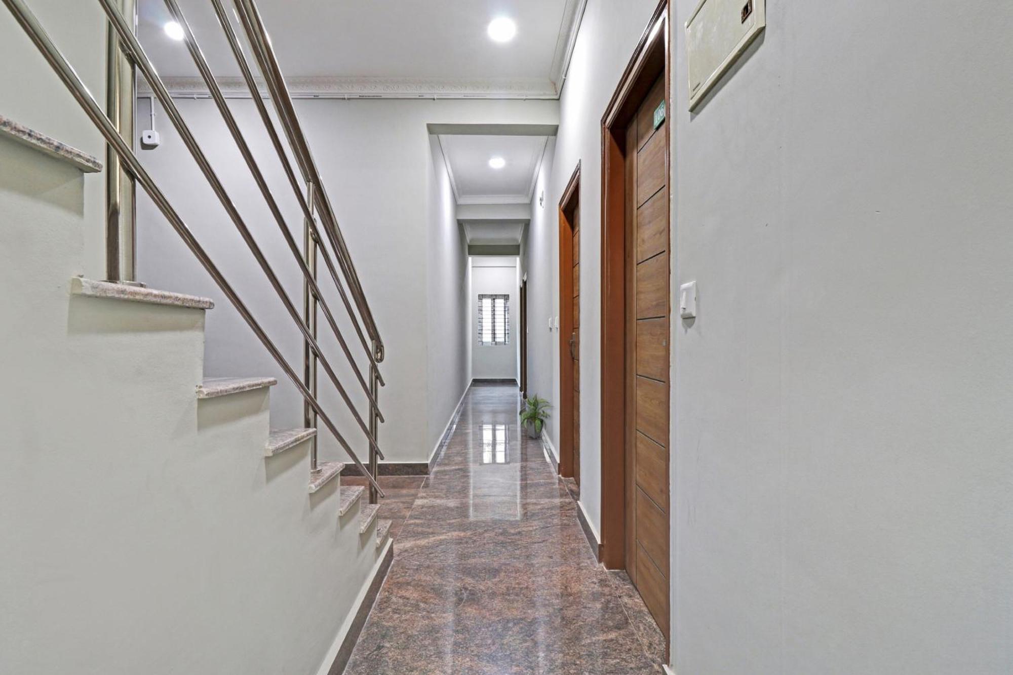 Super Hotel O Skyspace Near Yeshwantupur Railway Station 班加罗尔 外观 照片